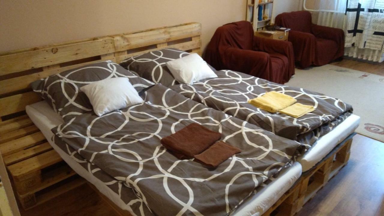 Gesztenyes Apartman Miskolc Bagian luar foto